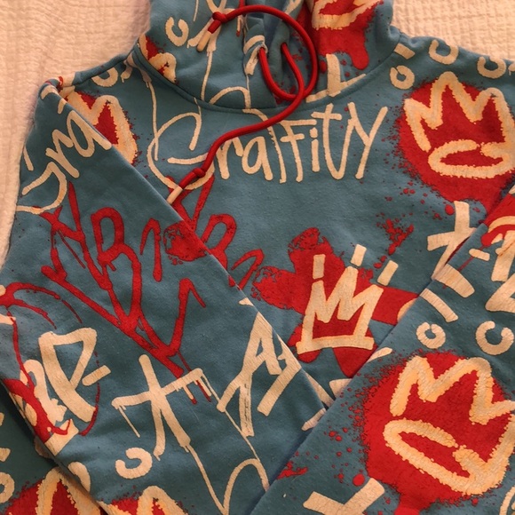 Switch hooded pullover sweatshirt.  Size M - Picture 2 of 9